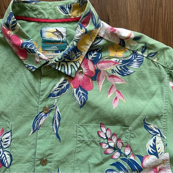 Tommy Bahama Mens Camp Shirt XLX Green Hawaiian Silk Cotton Island Modern Fit - Picture 1 of 7